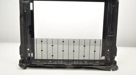 Ford Explorer Intercooler air channel guide 1EA121281C