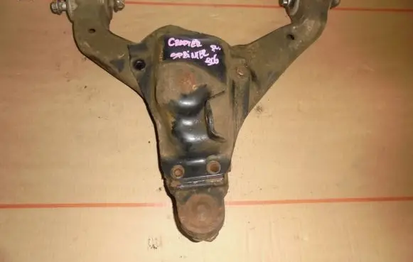 Mercedes-Benz Sprinter W906 Front lower control arm/wishbone