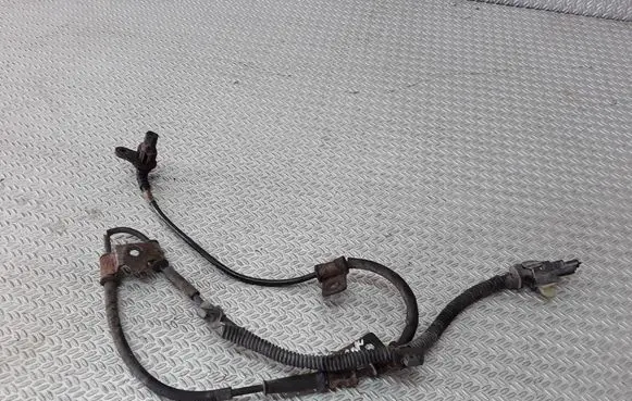 Hyundai Tucson LM ABS brake wheel speed sensor 956702E310