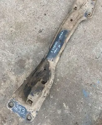 Nissan X-Trail T30 Front subframe