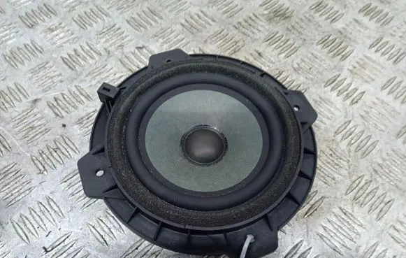 SsangYong Tivoli Subwoofer speaker
