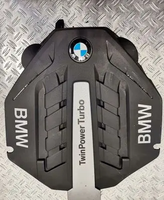 BMW 7 F01 F02 F03 F04 Engine cover (trim) 13717577456