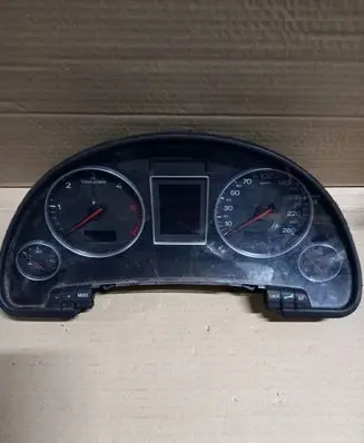 Audi A4 S4 B6 8E 8H Speedometer (instrument cluster) 8E0920900G