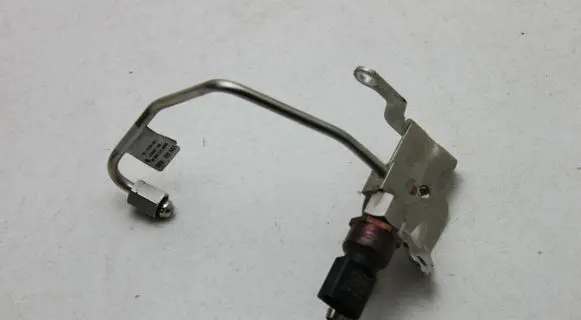 Fuel pressure sensor