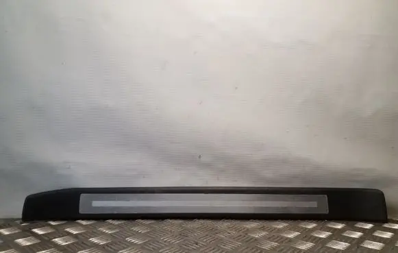 Audi A4 S4 B7 8E 8H Front sill trim cover 8E0853374G