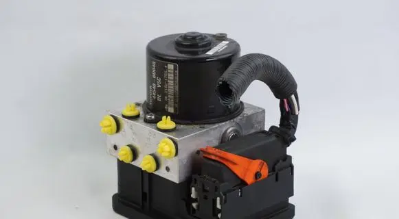 Toyota Yaris ABS Pump 445400D040 895410D050