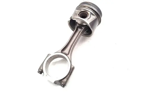 Audi A5 8T 8F Piston with connecting rod CAHA