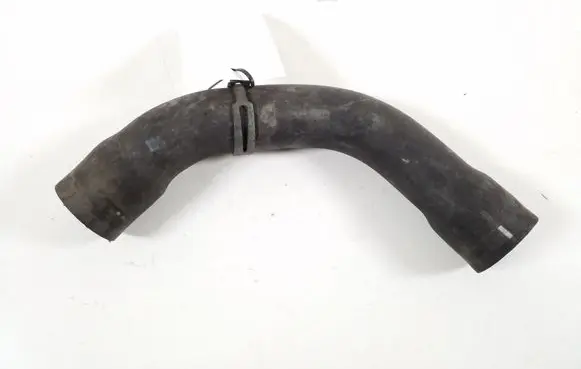 Mercedes-Benz Vito Viano W639 Engine coolant pipe/hose A6395013882