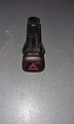 Volvo XC90 Hazard light switch 9168302