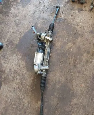 Opel Zafira C Steering rack P13413960