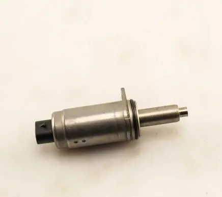 Audi A4 S4 B8 8K Camshaft vanos timing valve 06E103697H