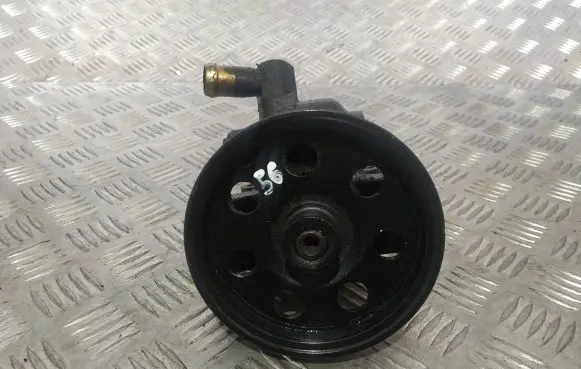 Ford Focus Power steering pump