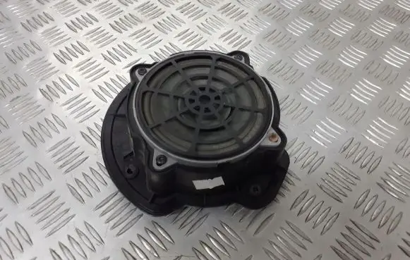 Citroen C3 Picasso Front door speaker