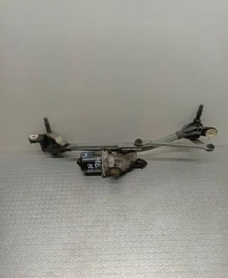 Renault Megane III Front wiper linkage and motor W000007226 030914