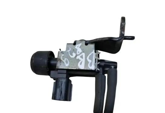 Honda Accord Turbo solenoid valve 8228