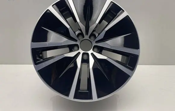 R19 alloy rim
