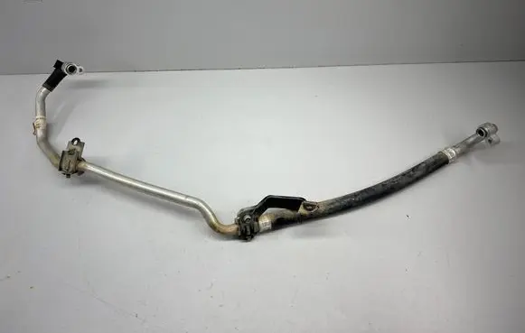 Toyota Hilux VIII Air conditioning (A/C) pipe/hose 887040KF60 88704KF60