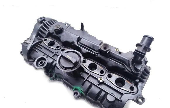 Mazda 3 III Rocker cam cover SH0110221