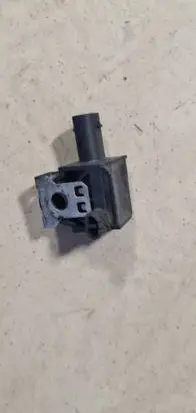 BMW 5 GT F07 Airbag deployment crash/impact sensor 9224177 130823 01365
