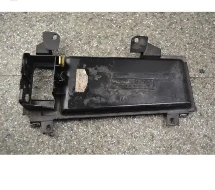 BMW 5 E39 12 V Socket (front) 8159694 51.16-8159694 121451