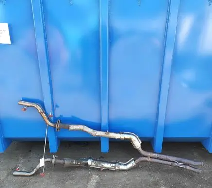 Aston Martin DB9 Muffler/silencer 4G435220BD 4G435220AD