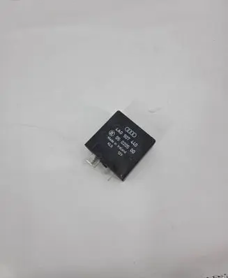 Audi A8 S8 D2 4D Other relay 4A0907440 05020500