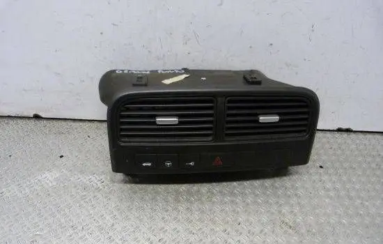 Fiat Grande Punto Dash center air vent grill 735386328