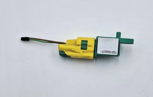 Volkswagen Golf V Airbag deployment crash/impact sensor 1K0909606