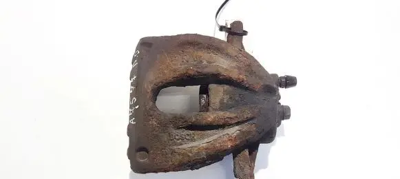 Toyota Corolla Verso AR10 Front brake caliper