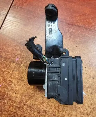 Ford Focus ABS Pump BV612C405AJ A426G 10021208904