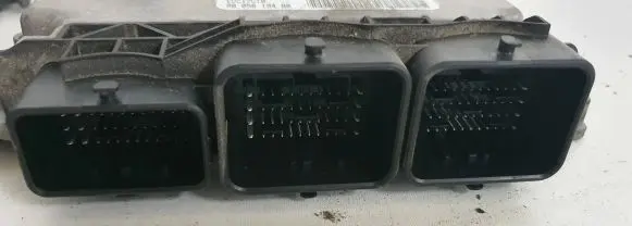 Peugeot 206+ Engine control unit/module 0281018483
