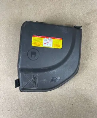 Peugeot 3008 I Fuse box cover 9658418180