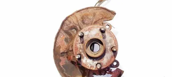 Toyota Corolla Verso AR10 Front wheel hub