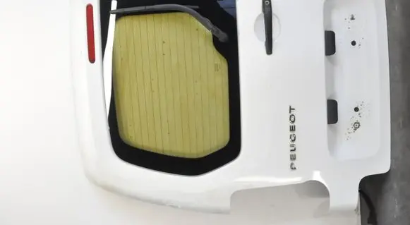 Peugeot Partner Tailgate/boot cover trim set 
