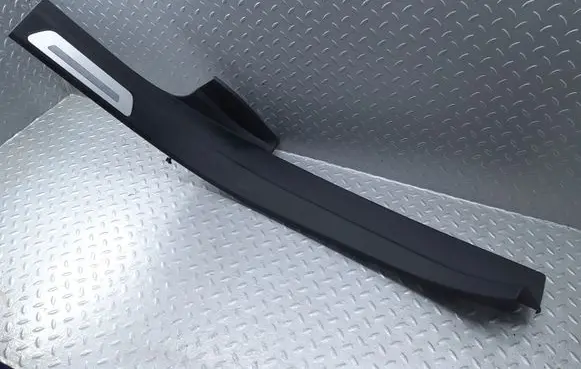 Audi A8 S8 D4 4H Rear sill trim cover 4H0864607K