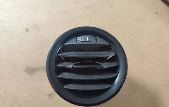 Opel Corsa D Dashboard side air vent grill/cover trim 13232193 13203702 464000934