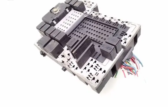 Volvo S60 Fuse module 8633872 9441161 9441158