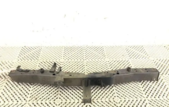 Toyota Avensis T270 Front bodywork piece 