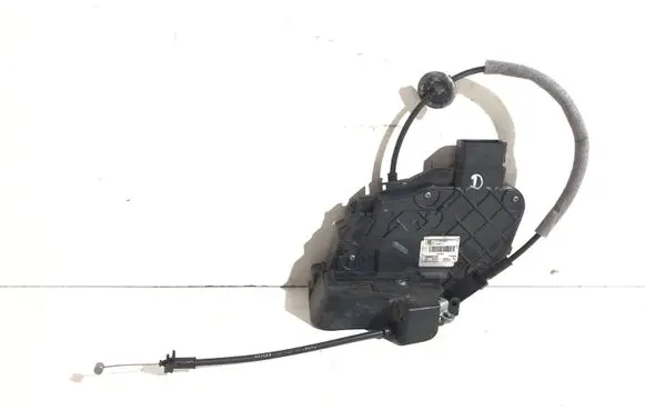 Volvo V70 Rear door lock 31253921 A048317 986922105