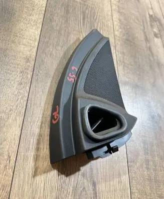 Mercedes-Benz GL X164 Front door speaker cover trim A1647201670 302058