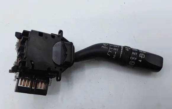 Mazda CX-7 Wiper control stalk 17B122
