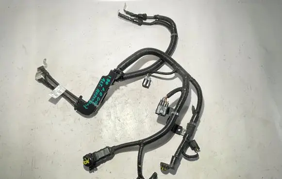 Hyundai i30 Positive cable (battery) 91850G4030