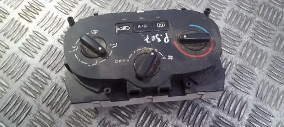 Peugeot 307 Climate control unit
