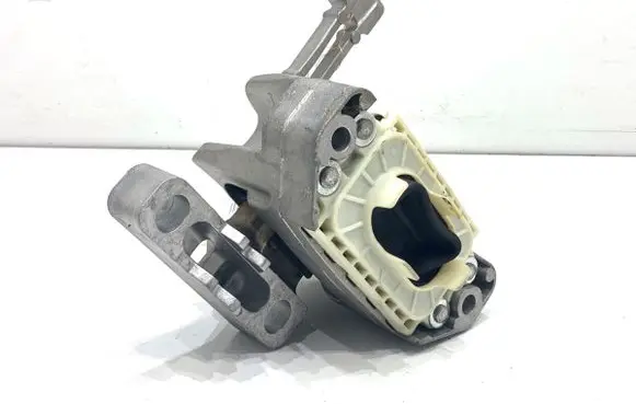 Skoda Kamiq Engine mount vacuum valve 2Q0199262