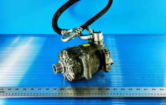 Ford Focus Air conditioning (A/C) compressor (pump) AV1119D629BA
