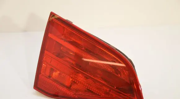 Audi A4 S4 B8 8K Tailgate rear/tail lights 8K5945093D