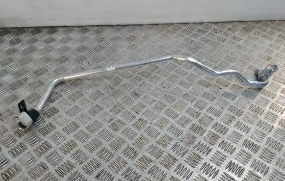 Nissan Navara D23 Air conditioning (A/C) pipe/hose 924504KJ0C