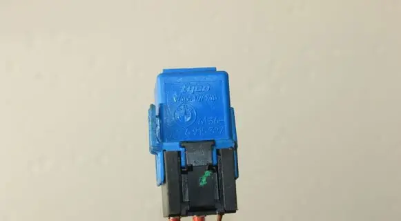 BMW X5 E53 Other relay 6915327