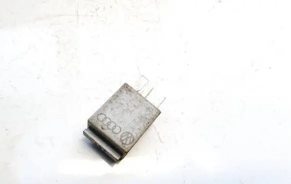 Volkswagen Touran I Other relay 1K0951253A 449