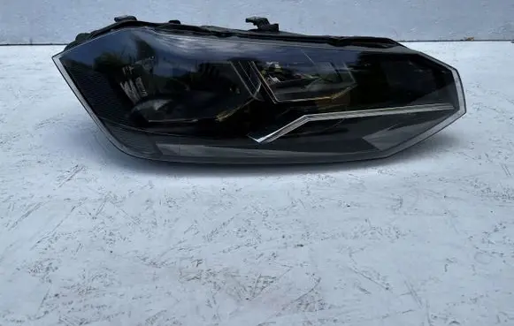 Volkswagen Polo VI Headlight/headlamp 2G1941006